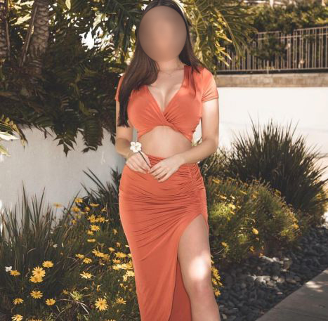 Eskorty Žilinský: NOVINKA SOM VEĽMI AKTÍVNA, VOSKOVANÝ S BOHATÝM PIČKOM ABY VÁS SPOKOJIL